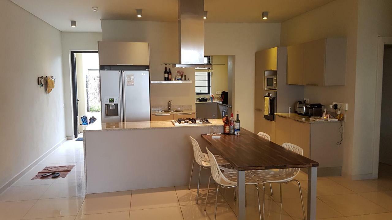 Belle Crique B1 Apartment Tamarin Luaran gambar